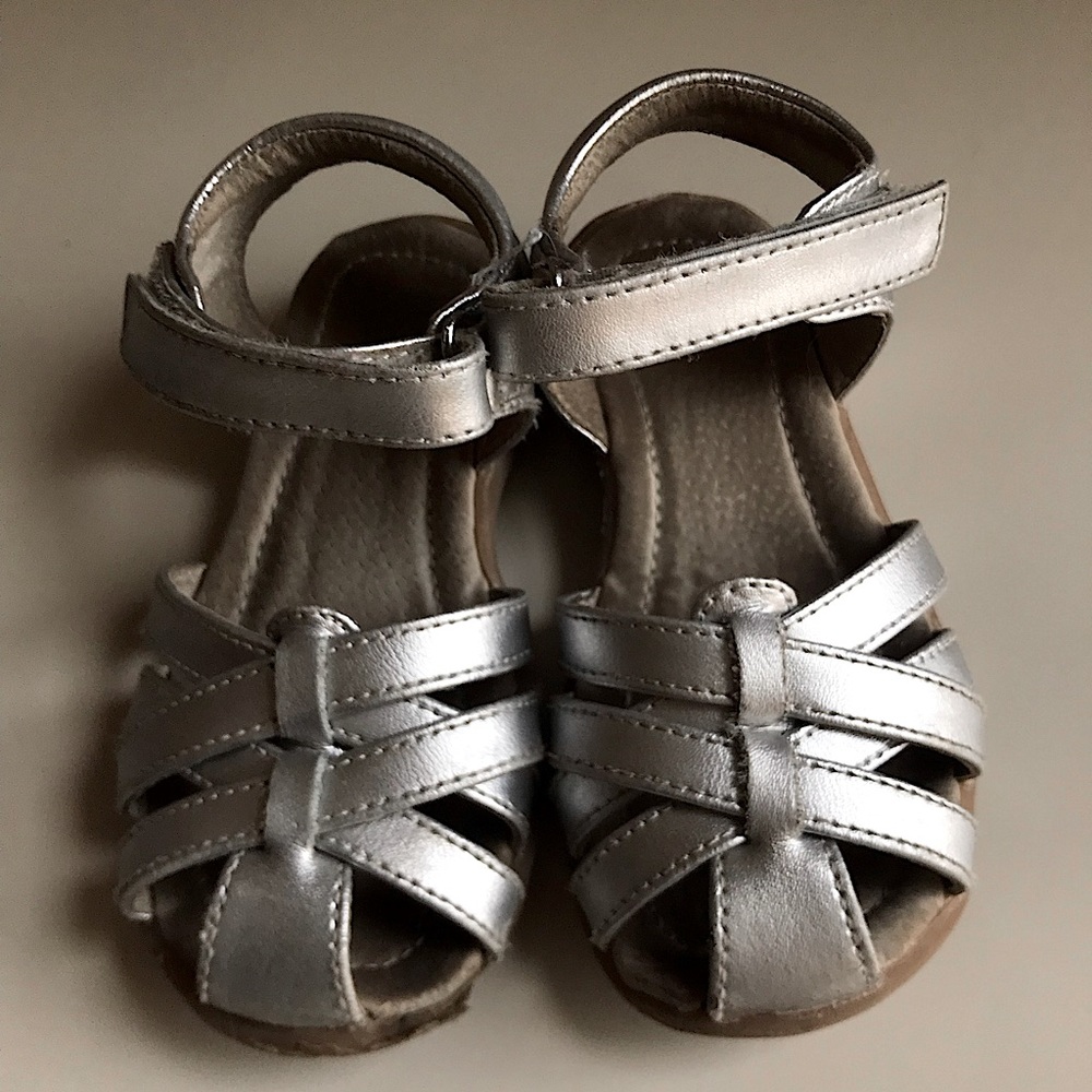 SeeKaiRun Silver Camila Sandals